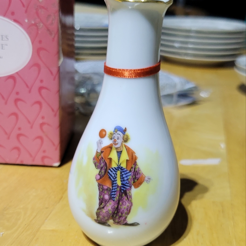 Clown Vase - Small Painted Decorative Vase